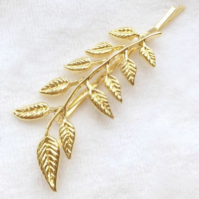 ヘアアクセサリー 木の葉型 ゴールド ヘアピン 髪飾り 