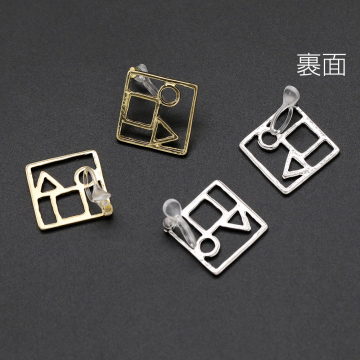 樹脂ノンホールピアス 幾何学型 15×15mm クリア【6ヶ】