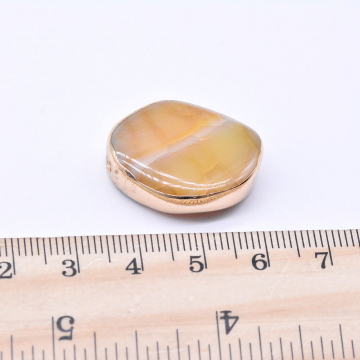 楕円形天然石ビーズ ライトオレンジアゲート ゴールド （1ヶ）