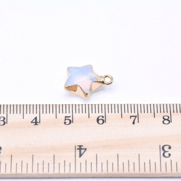 天然石チャーム ホワイトオパール 星型 1カン 12×15mm ゴールド （1ヶ）