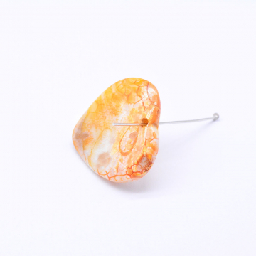 天然石チャーム メノウ ハート型 30×32mm ライトオレンジ （1ヶ）
