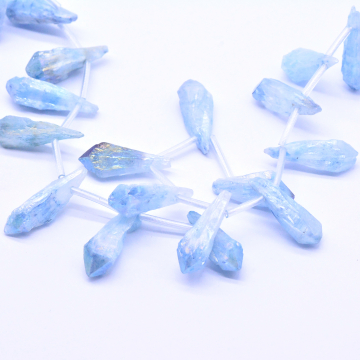 天然石ビーズ  ス水晶氷柱カット  不規則   ライトブルー【1連（約25ヶ）】