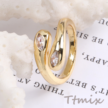 高品質デザインリング 指輪 ジルコニアリング 幅約10mm ゴールド（1ヶ）