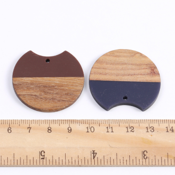樹脂パーツ 木目付き 変形丸型 1穴 34×37mm（2ヶ）