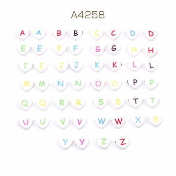 アルファベットビーズアソート 26文字×2個 アクリルビーズ ハート型 10.5×11.5mm ミックスカラー ホワイト（52ヶ）