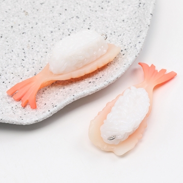 食品サンプル えび寿司 食品サンプルキーホルダーチャーム ミニチュアフード 海老寿司チャーム プラスチック製 カン付き 2.5×6.5cm（1ヶ）