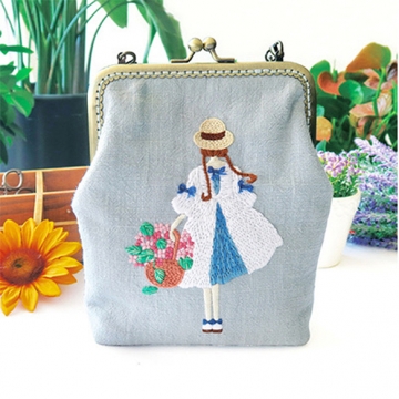 刺繍キット 刺しゅうキット 内容品(刺しゅう生地 がま口金具 刺繍糸 針)  約6×19×20cm (1セット)