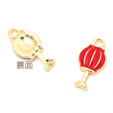 エポチャーム 合金製 灯ろう ランタン 祭り 和風 メタルチャーム 約8×15mm（4ヶ）