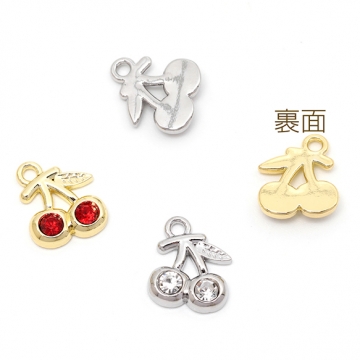 ガラスチャーム 合金製 さくらんぼ チェリー フルーツ ガラスストーン付き メタルチャーム 約11×13mm（4ヶ）