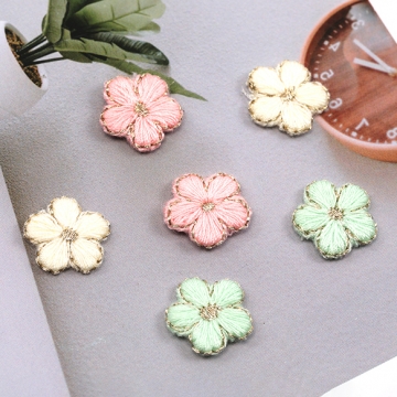 毛糸フラワーパーツ 毛糸 フラワー 花 服飾パーツ 貼り付けパーツ 刺繍ワッペン 約1.5cm（15ヶ）
