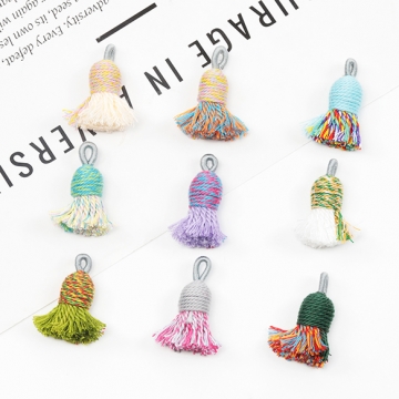 タッセルチャーム 刺繍糸ミニタッセル タッセルパーツ ピアス イヤリング キーホルダー制作におすすめ 長さ約3cm（2ヶ）