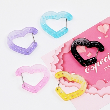 アクリルカラビナ 推し活 ハート型 アクリルキーホルダー グラデーションカラーアクリルカラビナ 約5.6×6.5cm（1ヶ）