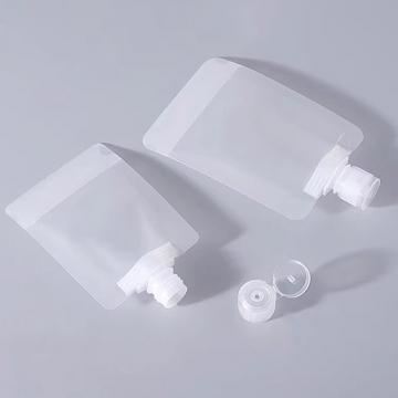 詰替えボトル トラベルボトル 詰替え容器 小分け ビニールパック 化粧品 乳液 ローション シャンプー リンス 携帯用 旅行 出張（1個）