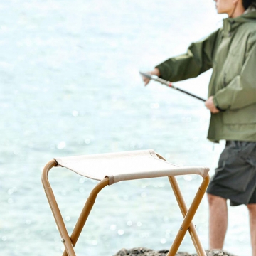 折りたたみチェア 折りたたみ椅子 アウトドアチェア コンパクト 軽量 ローチェア 持ち運び 花火大会 キャンプ用 釣り用 (1個)