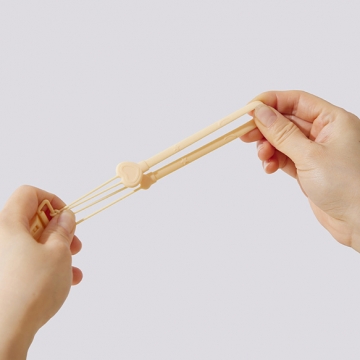 おしゃぶりホルダー クリップ付き トイストラップ 赤ちゃんグッズ ベビーストラップ 落下防止シリコンストラップ  (1本)
