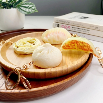 食品サンプルキーホルダー ラーメン玉 肉まん 野菜ギョウザ 肉餃子 ミニチュアフード リアル 約6.5×13cm（1ヶ）