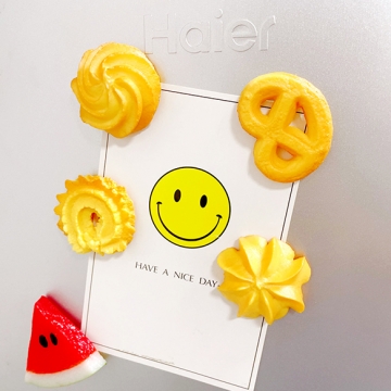 食品サンプルマグネット 冷蔵庫にくっつく クッキー 焼き菓子 スイーツ ミニチュアフード 磁石 約4.5cm（1ヶ）