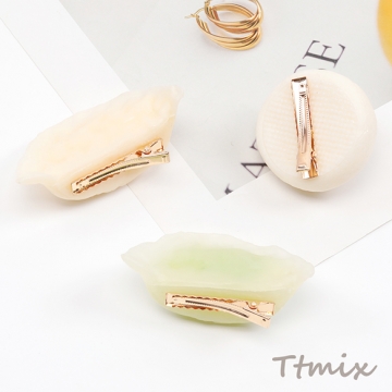 食品サンプルヘアクリップ 肉ギョウザ 野菜餃子 小籠包 中華点心 コスプレ ヘアアクセサリー 約2.6×8.4cm（1ヶ）