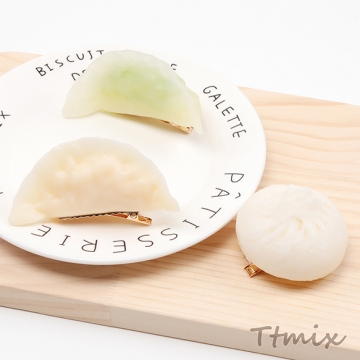 食品サンプルヘアクリップ 肉ギョウザ 野菜餃子 小籠包 中華点心 コスプレ ヘアアクセサリー 約2.6×8.4cm（1ヶ）