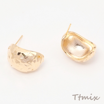 ファッションピアス C型 オープンフープピアス ハーフリングピアス 表面凹凸加工 メタルピアス 約14×20mm（1ペア）
