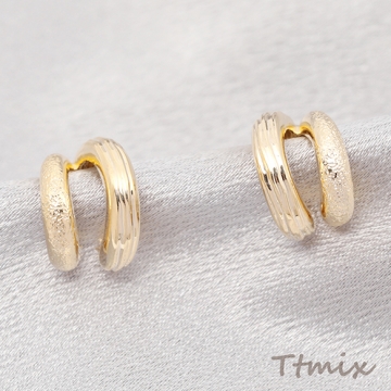 ファッションピアス シンプル C型ピアス ダブルハーフリングピアス スタイリッシュ メタルピアス 約10×15mm（1ペア）