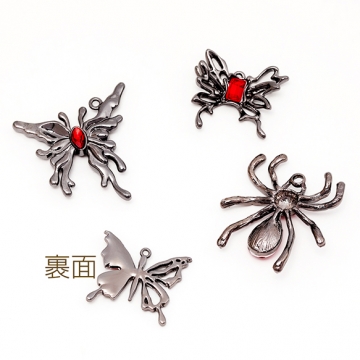 ガラスチャーム 蝶々 クモ ストーン付き ダークスイート 蝶チャーム 蜘蛛チャーム メタルチャーム 全4種（2ヶ）