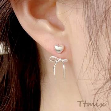 デザインピアス ぷっくり ハート 耳の後ろに取り付け可能なリボン飾り付き メタルピアス 約10×24mm（1ペア）