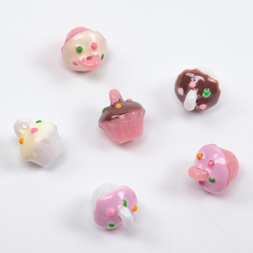 樹脂チャーム ケーキ カップケーキ スイーツ 食品サンプル 手書き エポ ミニチュアチャーム 約9×10mm（4ヶ）