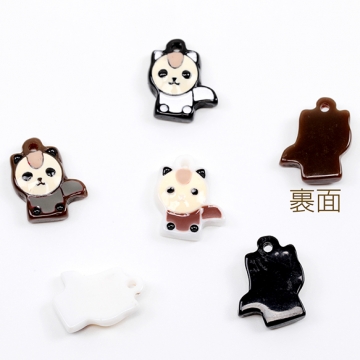 樹脂チャーム キツネ 子ぎつね 動物 アニマル エポ 動物チャーム 約12×14mm（4ヶ）