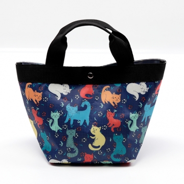 トートバッグ ネコ ねこ 猫柄 ホック付き 防水 おでかけ サブバッグ 収納ポーチ 約15×21×33cm（1ヶ）