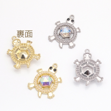 亀チャーム カメ ABSパール ストーン付き キラキラ マリンチャーム メタルチャーム 約22×31mm（2ヶ）