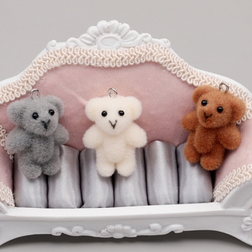 アニマルフロッキーチャーム くま クマ テディベア 熊 動物 アニマル 樹脂チャーム 約26×38mm（1ヶ）