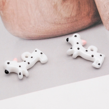 樹脂チャーム ダックスフンド ドッグ イヌ 犬 ペット 動物 アニマル いぬチャーム 約9×15mm（4ヶ）