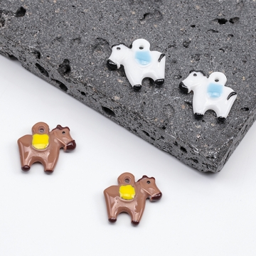 樹脂チャーム うま ウマ ポニー 動物 アニマル 馬チャーム 約12×13mm（4ヶ）