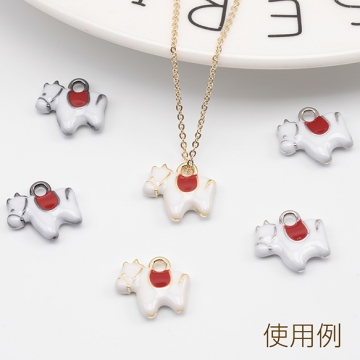エポチャーム ウマ 白馬 ポニー 鞍付き 動物 アニマル 立体 メタルチャーム 約13×14mm（2ヶ）