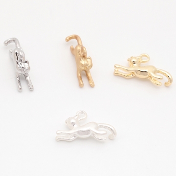 猫チャーム こねこ ネコ 猫 のびる猫 ペット 動物 アニマル メタルチャーム 約9×17mm（6ヶ）