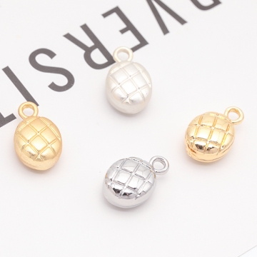 パンチャーム メロンパン 食べ物 ミニチュア メタルチャーム 約8×13mm（6ヶ）