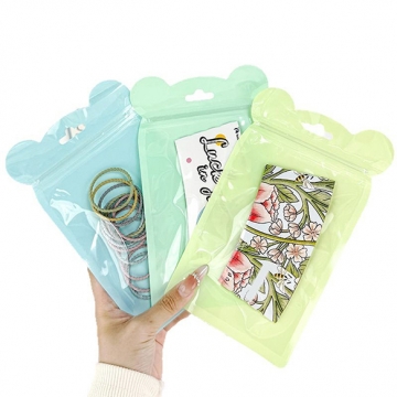 チャック付きOPP クマ型 穴あき ジッパー付き 半面クリア ビニール袋 ラッピング 包装 約12×20cm（10ヶ）