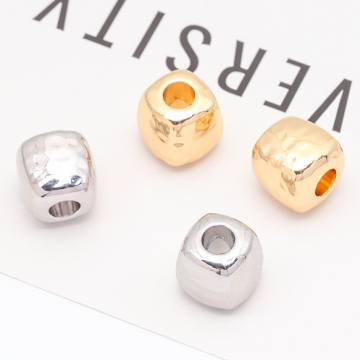 スペーサービーズ スクエア 角丸 筒状 表面凹凸加工 メタルビーズ 約11×11mm（4ヶ）