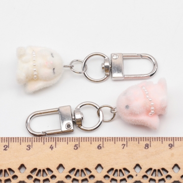 キーホルダー たれ耳ウサギ うさぎ 兎 キュート ネックレス付きフロッキーチャーム カラビナ バッグチャーム（1ヶ）