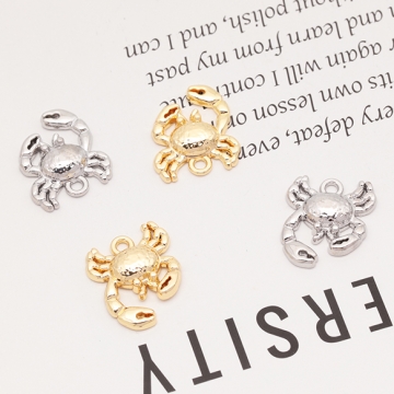 マリンチャーム カニ 蟹 海 半面 メタルチャーム 約15×17mm（4ヶ）