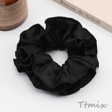 シュシュ 二重フリル 無地 ブラック ヘアゴム 髪留め 髪飾り ヘアアクセサリー ※訳ありサービス品 返品不可（1ヶ）
