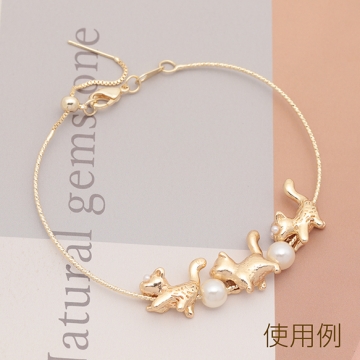 スペーサービーズ ネコ こねこ 猫 横向き おさんぽ 立体 メタルビーズ 約12×15mm（6ヶ）