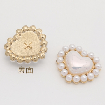 樹脂貼付けパーツ パール風 ハート ラインストーン付き デコパーツ 貼り付けパーツ 約28×32mm（1ヶ）