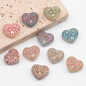 チェコ調ガラスビーズ リボン模様 ハート型 チェコガラス風 アンティーク風 カラーランダム 約14×16mm（8ヶ）