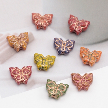 チェコ調ガラスビーズ ちょうちょ バタフライ 蝶々 チェコガラス風 アンティーク風 カラーランダム 約12×15mm（10ヶ）