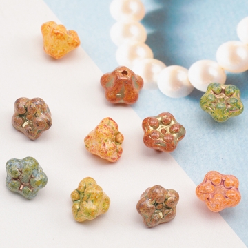 チェコ調ガラスビーズ 五弁花 お花 フラワー 立体 チェコガラス風 アンティーク風 カラーランダム 約8×10mm（15ヶ）