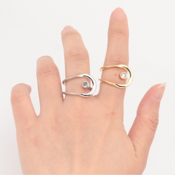 デザインリング U字 ジルコニア付き 指輪 メタル オープンリング 13号内径約17mm(幅約17mm)（1ヶ）