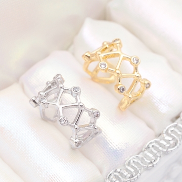 イヤーカフ スター 透かし ジルコニア付き ピアスホール不要 片耳 両耳 耳飾り メタルイヤーカフ 約9×15mm（1ヶ）