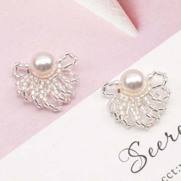 ビーズ編みパーツ お花 ABSパール 編みフラワー 手作り ビーズ編みチャーム 約20mm（1ヶ）